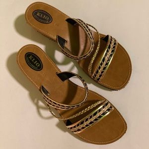 Klio, made in Greece, leather, gold/blk/beige, sz 10. New, $35 firm.